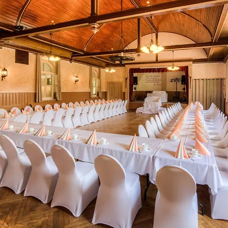 Hotel Landhotel & Brauhaus Prignitzer Hof 3*