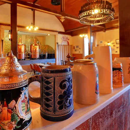 Landhotel & Brauhaus Prignitzer Hof 3*