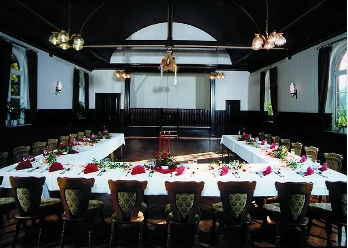 Otel & Brauhaus Prignitzer Hof 3*